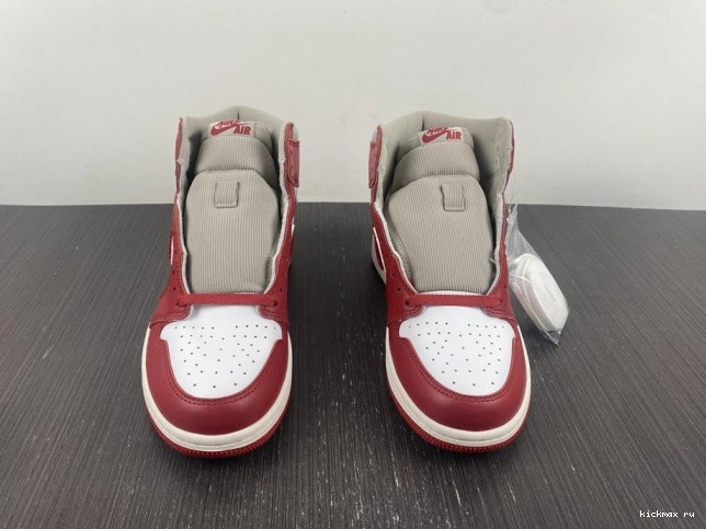 Cheap DJ4891-061 Jordan High Chenille (W) 1 Newstalgia OG 0807